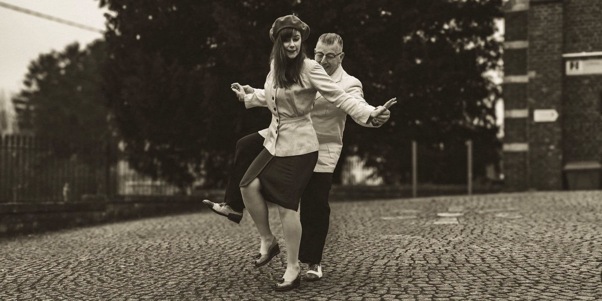 Wilma en Marco dansen Lindy Hop